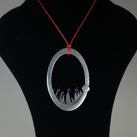 COLGANTE  PLATA Y GRANATES