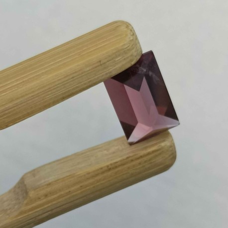 Granat rodolita 1.70 ct Granat rodolita 1.70 ct