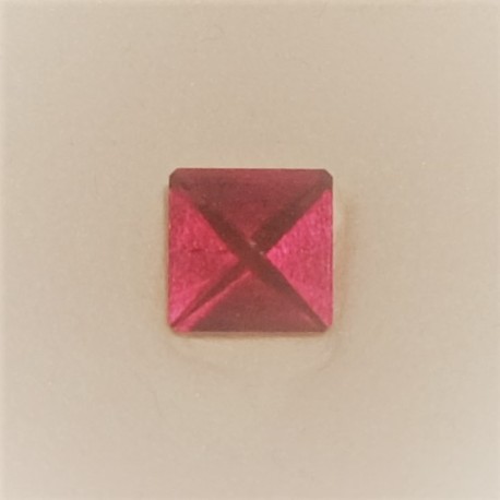 Rhodolite garnet